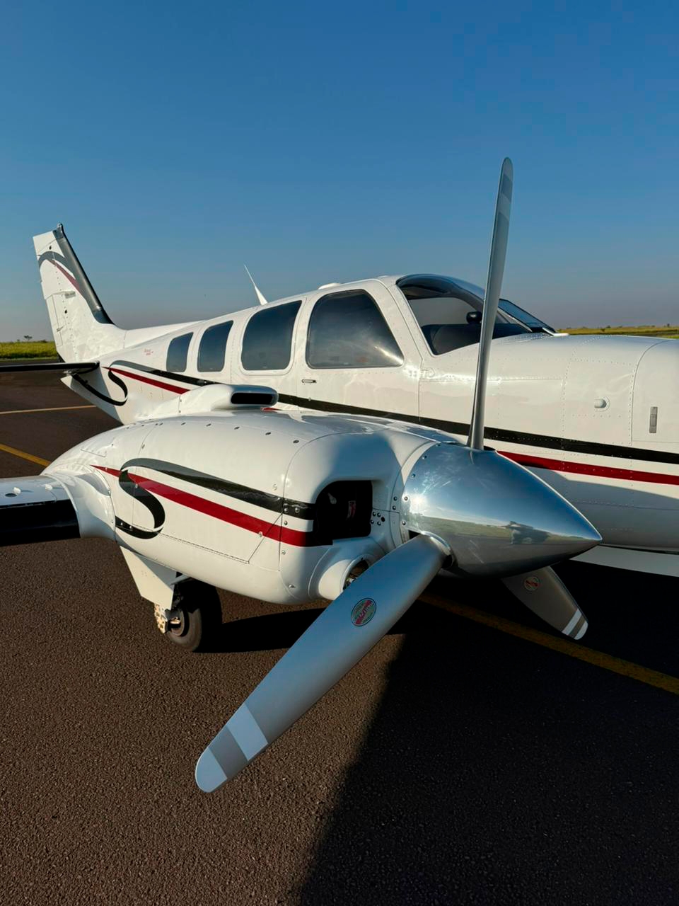 Beechcraft Baron G58 – Ano 2008 – 1.200 H.T.