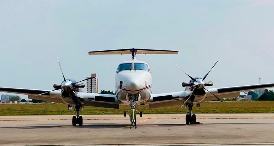 Beechcraft King Air B200 – Ano 2000 – 5.847 H.T.