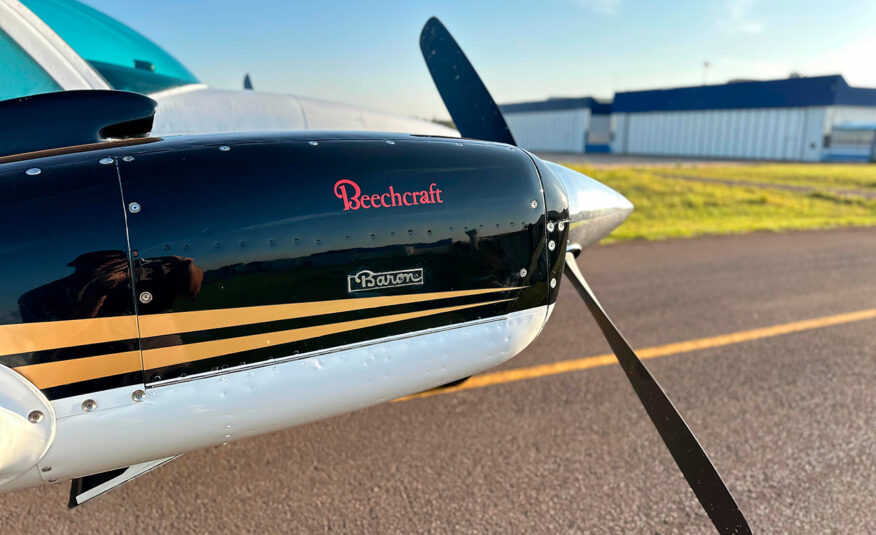 Avião Beechcraft Baron 58 – Ano 1979 – 4.700 H.T.