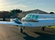 Avião Beechcraft Baron 58 – Ano 1979 – 4.700 H.T.