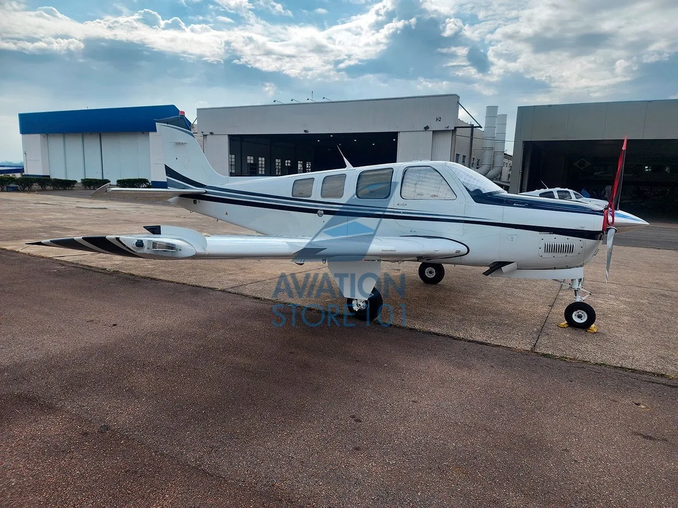 Avião Beechcraft Bonanza G36 – Ano 2006 – 1.816 H.T.