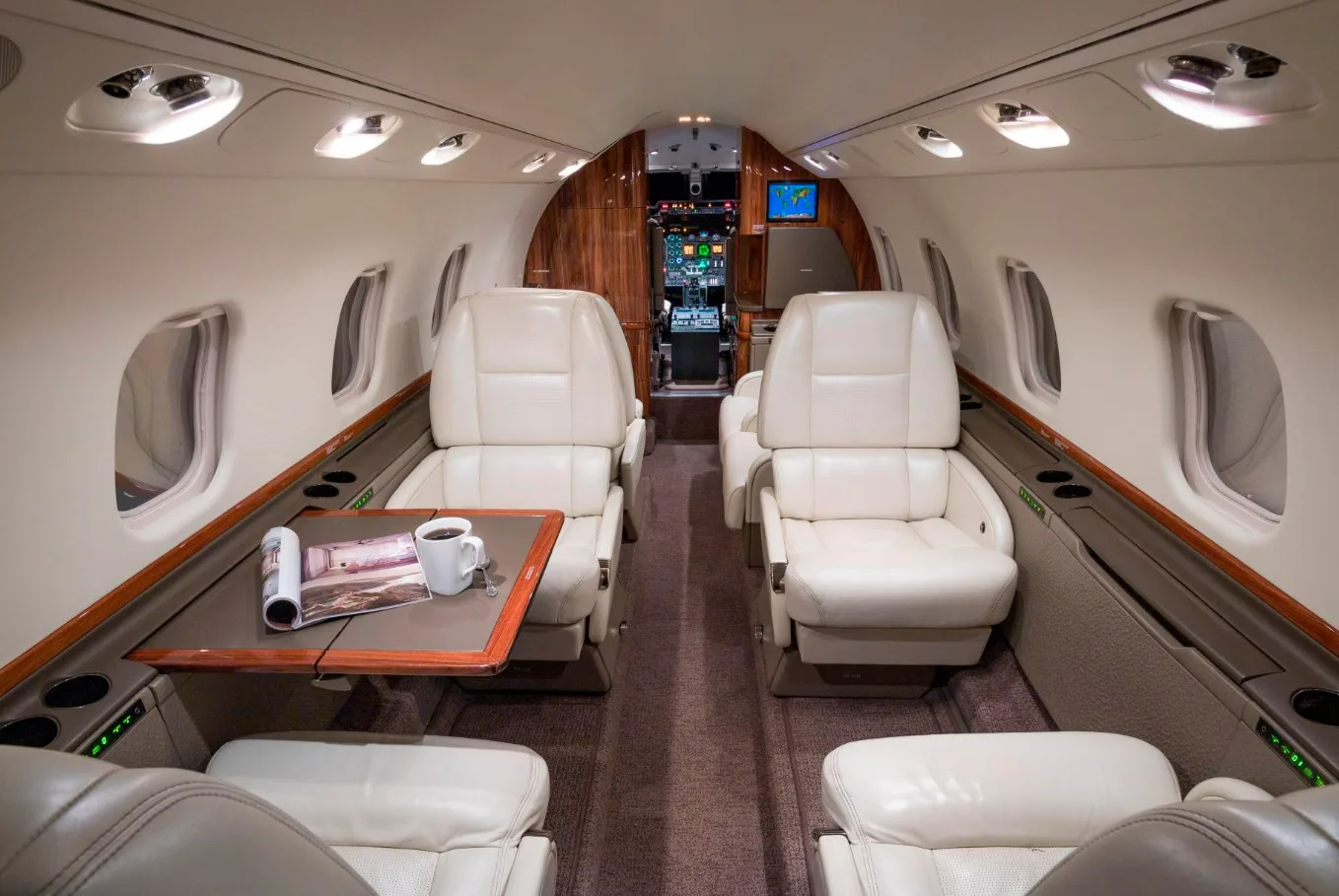 Avião Learjet 60 – Ano 1995 à Venda