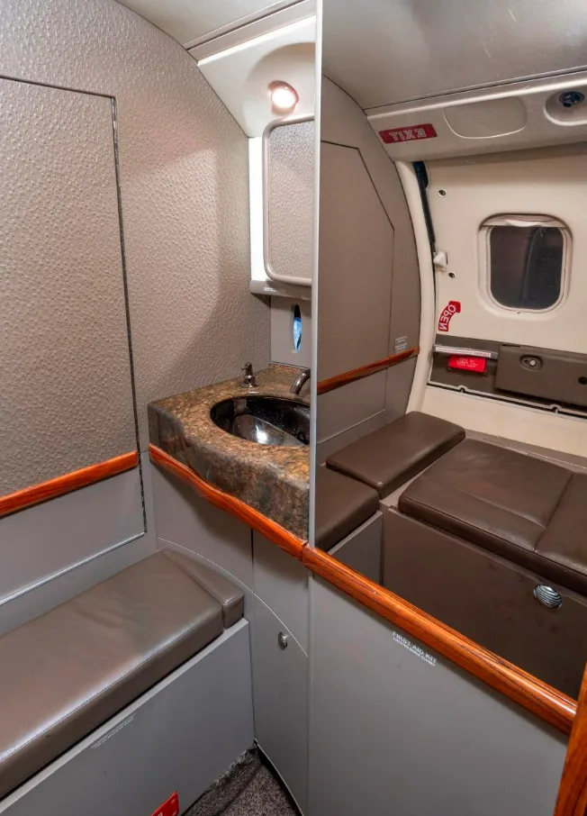 Avião Learjet 60 – Ano 1995 à Venda