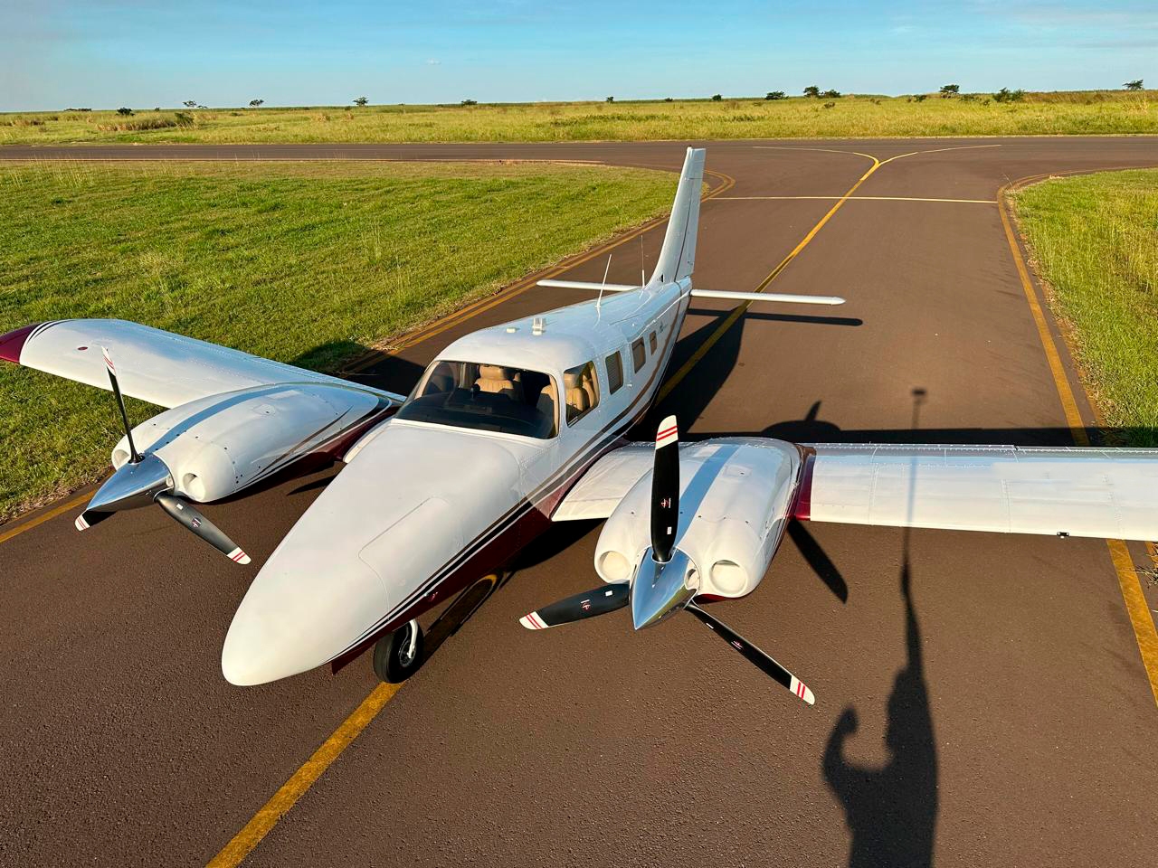 Avião Piper Seneca V PA-34-220T – Ano 2009 – 1.680 H.T.
