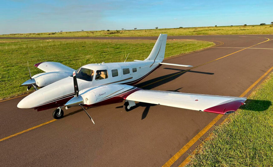 Avião Piper Seneca V PA-34-220T – Ano 2009 – 1.680 H.T.