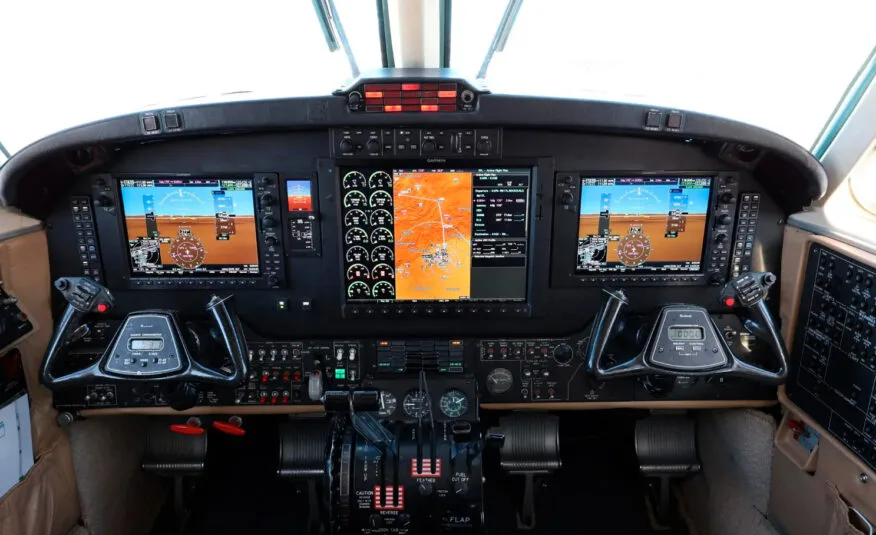 Beechcraft King Air B200 – Year 1985, photo 5