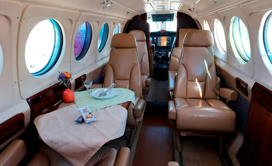 Beechcraft King Air B200 – Year 1985, photo 6