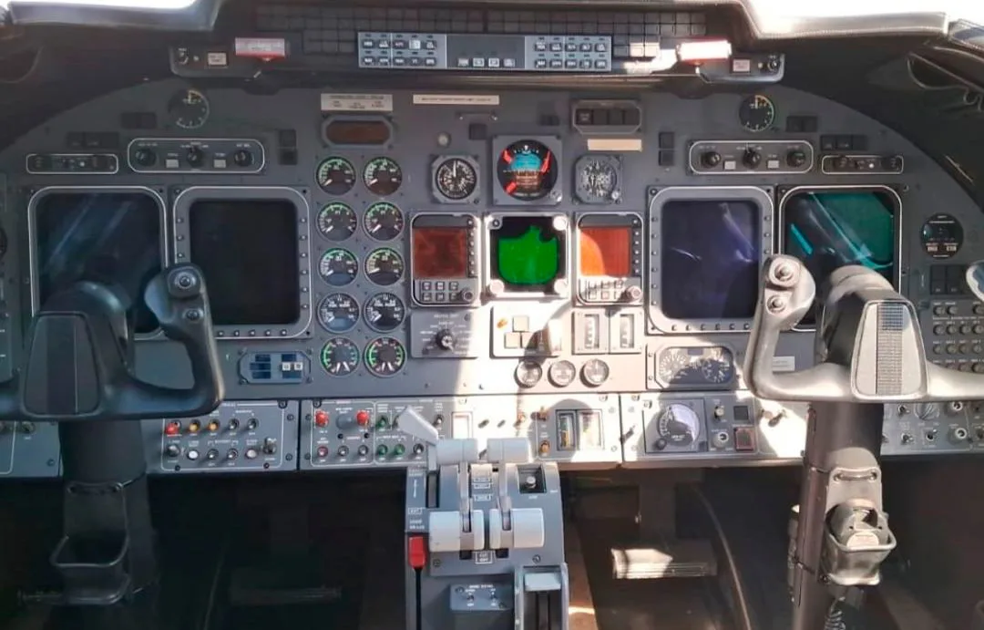 Avião Learjet 60 – Ano 1998 à Venda