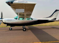 Avião Cessna 210 Silver Eagle – Ano 1977 – 2.600 H.T.