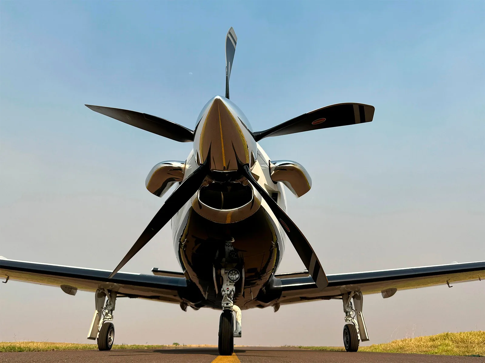 Avião Daher Socata TBM 850 – Ano 2014 – 1.450 H.T.