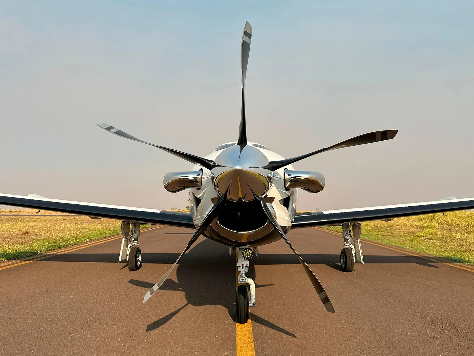 Avião Daher Socata TBM 850 – Ano 2014 – 1.450 H.T.