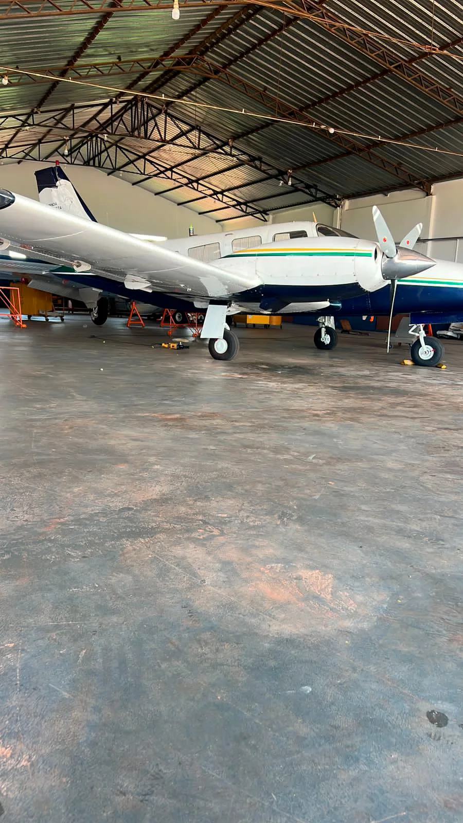 Embraer Seneca III EMB-810D – Ano 1995 – 2.830 H.T.