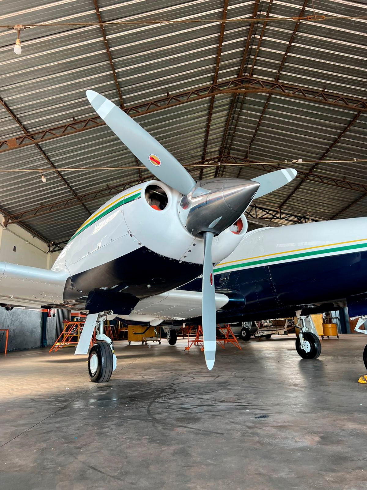 Embraer Seneca III EMB-810D – Ano 1995 – 2.830 H.T.