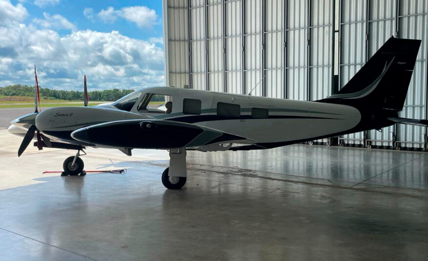 Avião Piper Seneca V PA-34-220T – Ano 2013 – 1.300 H.T.