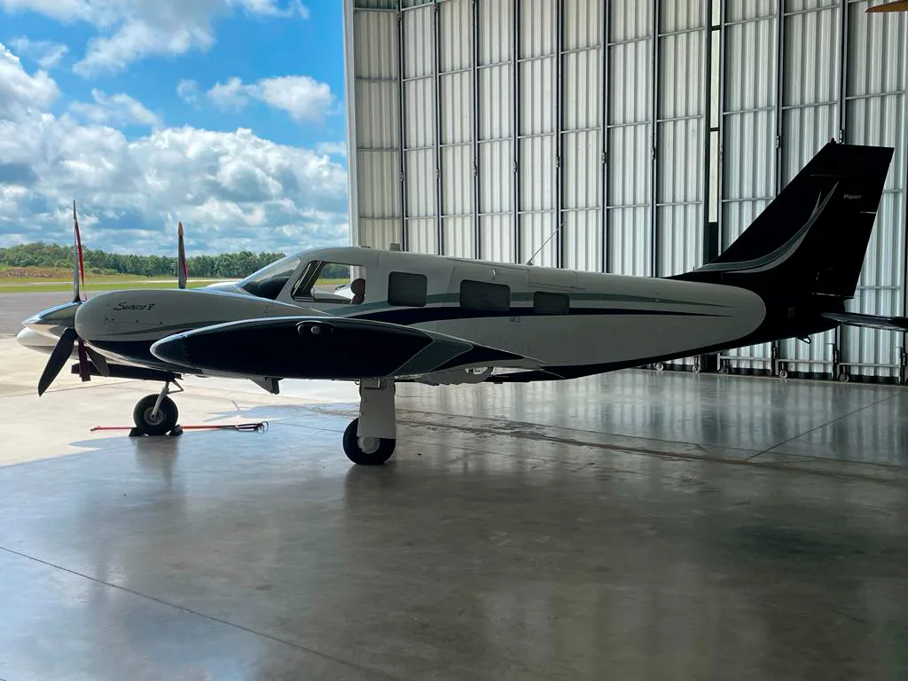 Avião Piper Seneca V PA-34-220T – Ano 2013 – 1.300 H.T.