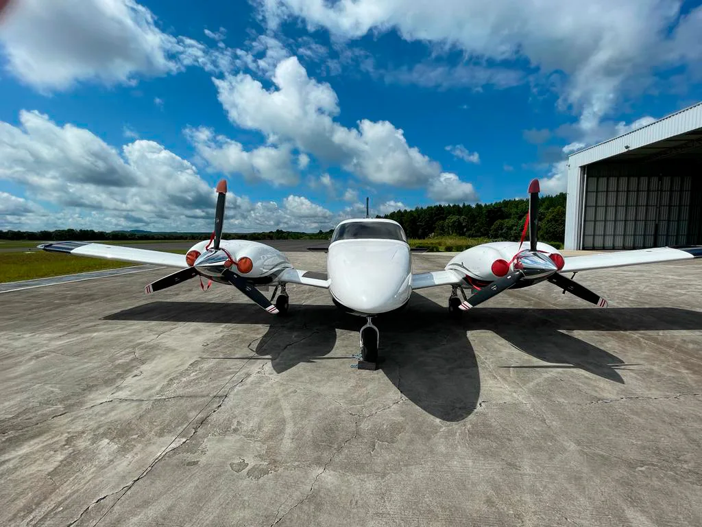 Avião Piper Seneca V PA-34-220T – Ano 2013 – 1.300 H.T.