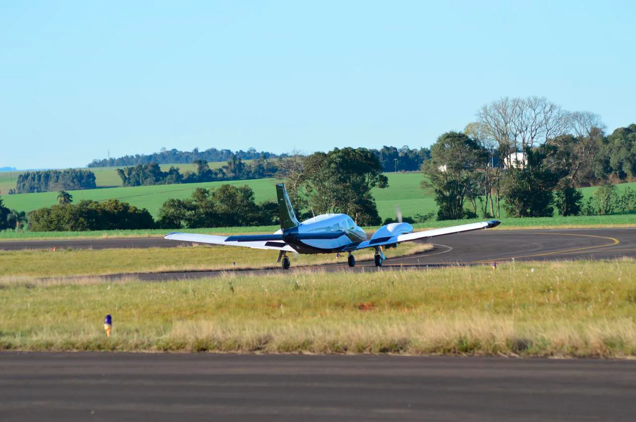 Avião Piper Seneca V PA-34-220T  – Ano 2013 – 1.180 H.T.