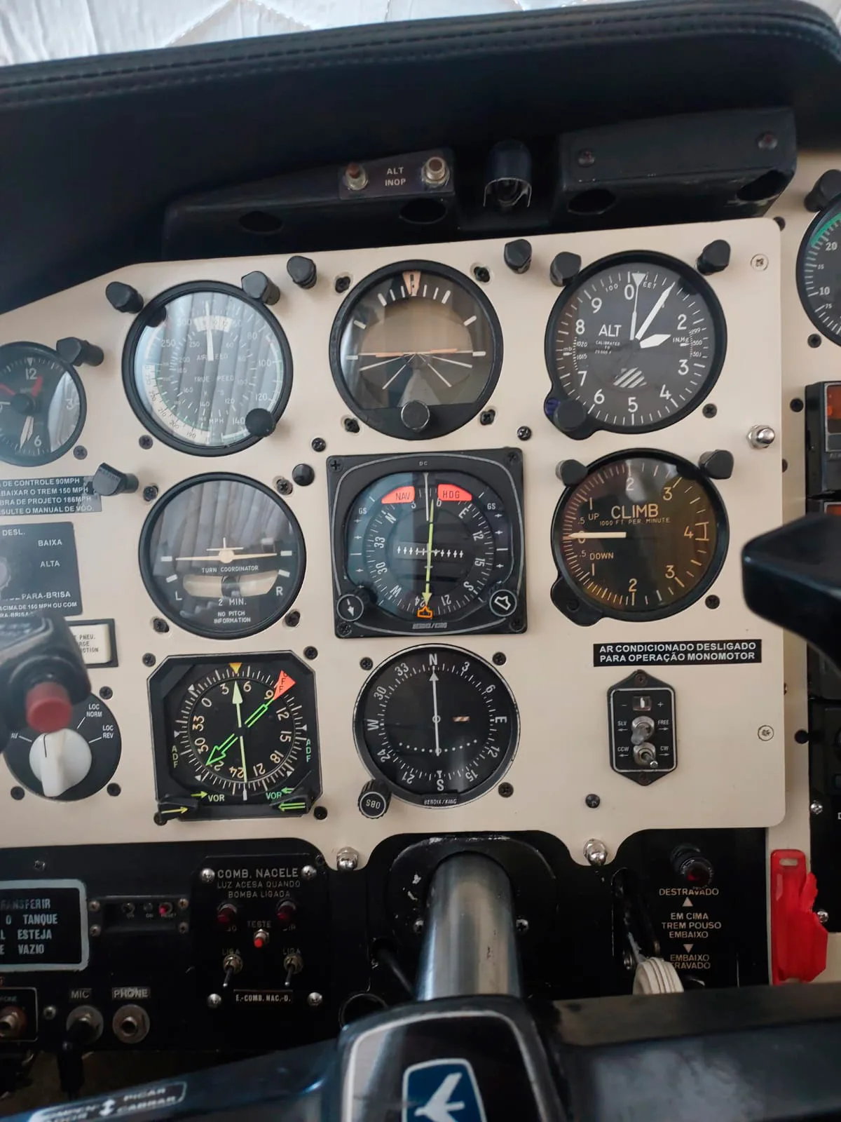 Embraer Navajo EMB-820C – Ano 1976 – 7.731 H.T