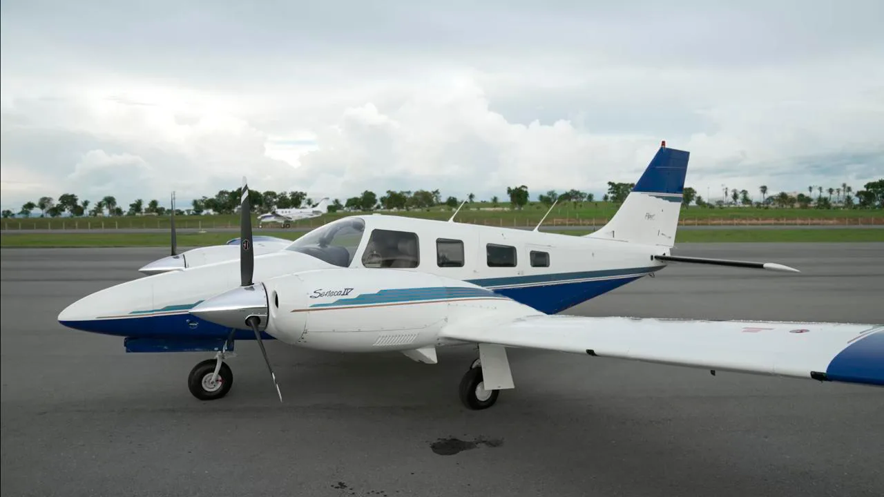 Avião Piper Seneca IV PA-34-220T – Ano 1995