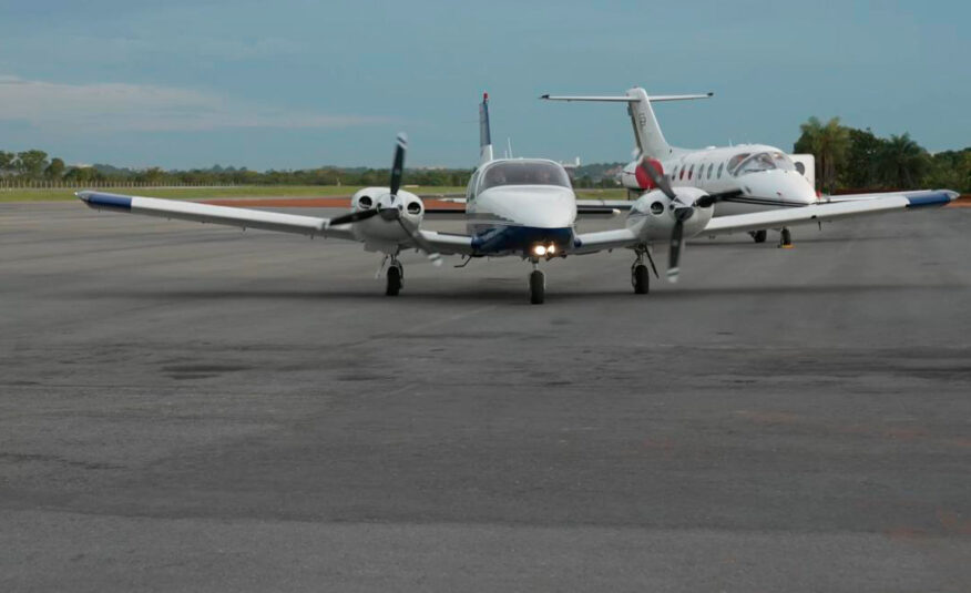 Avião Piper Seneca IV PA-34-220T – Ano 1995