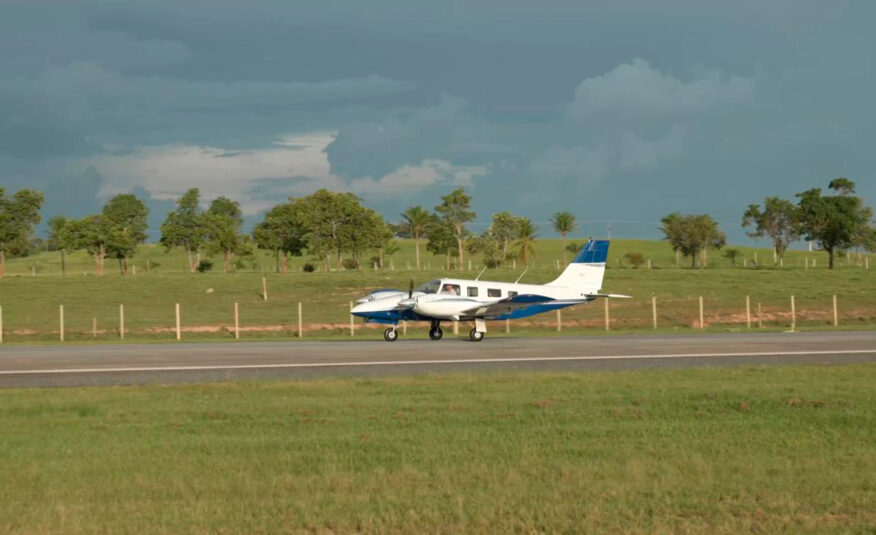 Avião Piper Seneca IV PA-34-220T – Ano 1995