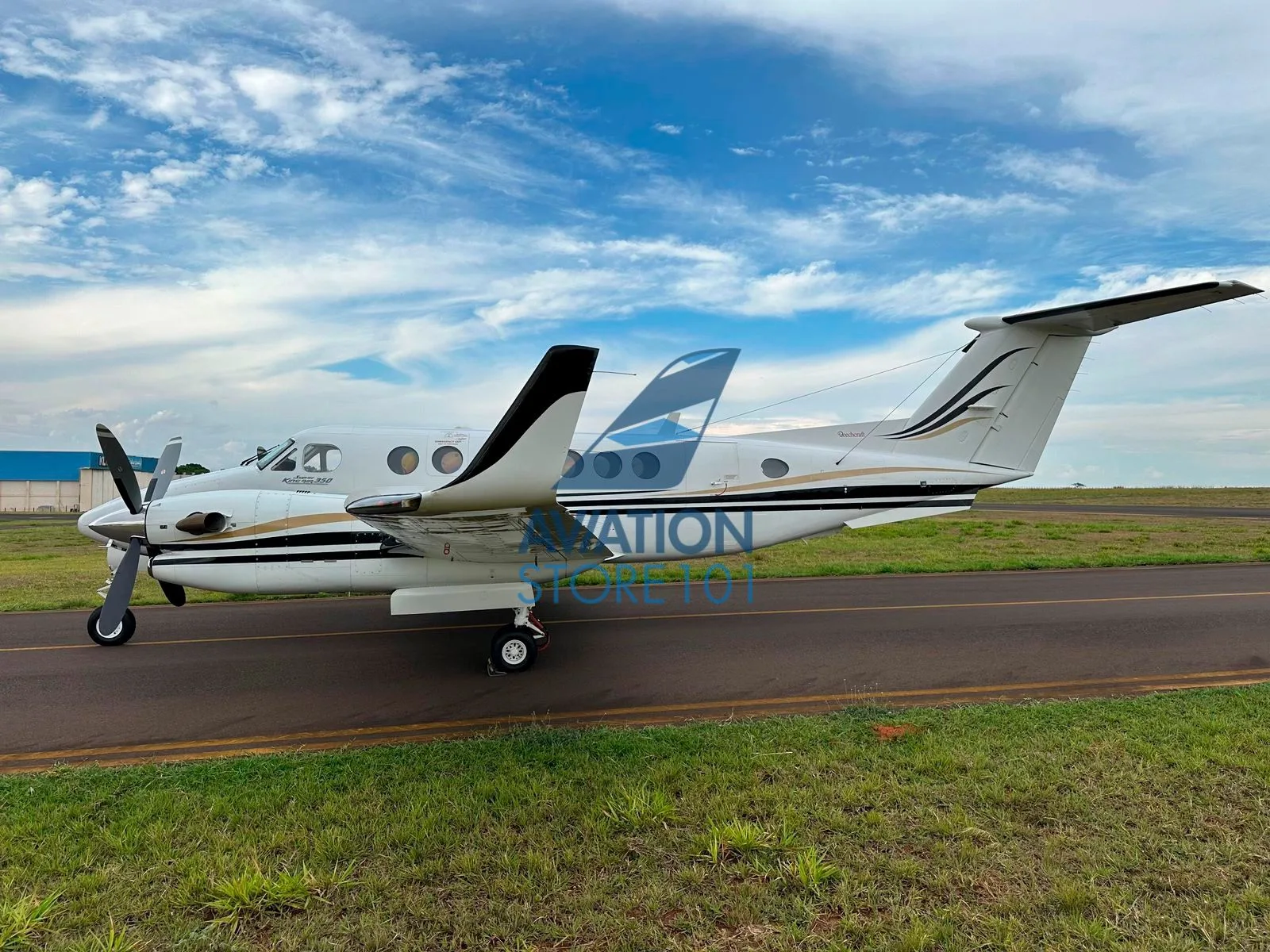 Beechcraft Super King Air 350 – Ano 2000 – 3.400 H.T.