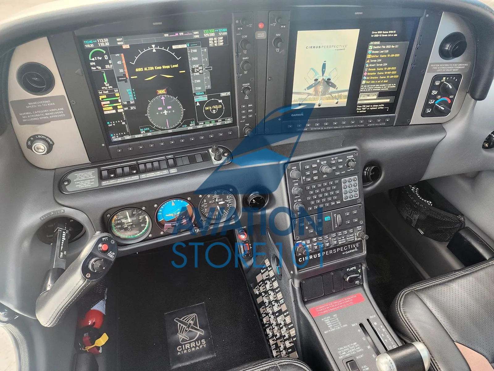 Avião Cirrus SR22 – Ano 2010 – 1.160 H.T.