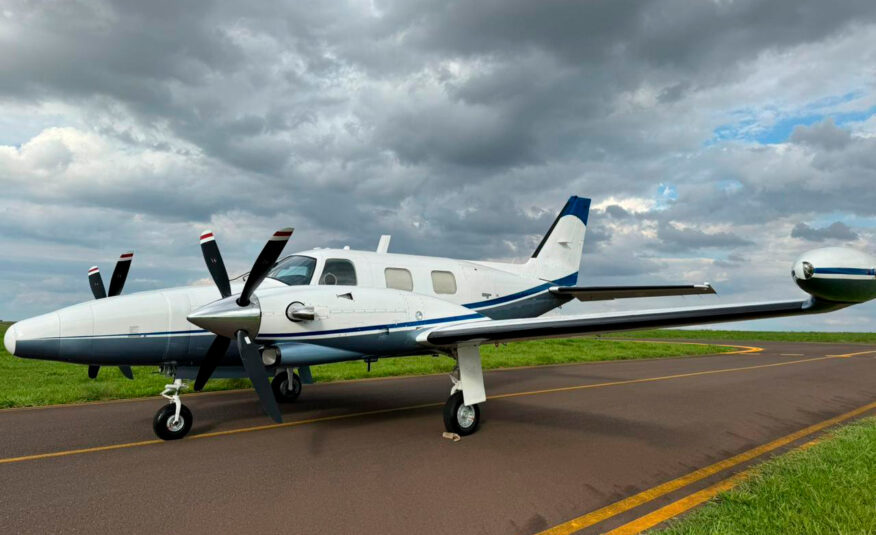 Piper Cheyenne II – Ano 1981 – 10.500 H.T.