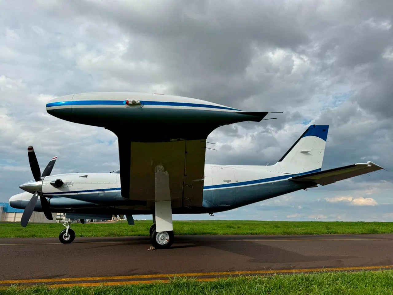Piper Cheyenne II – Ano 1981 – 10.500 H.T.