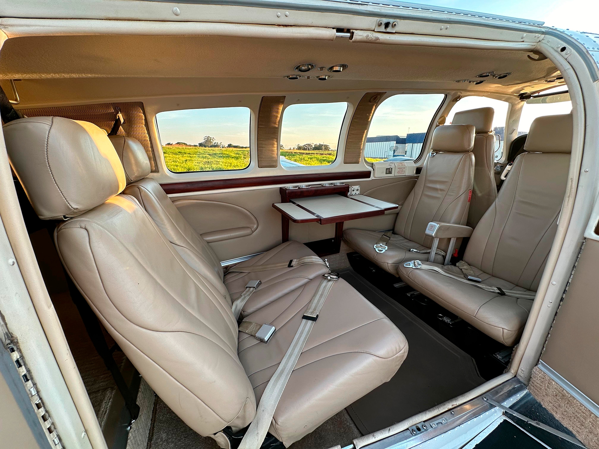 Beechcraft Baron G58 – Ano 2008 – 1.900 H.T.