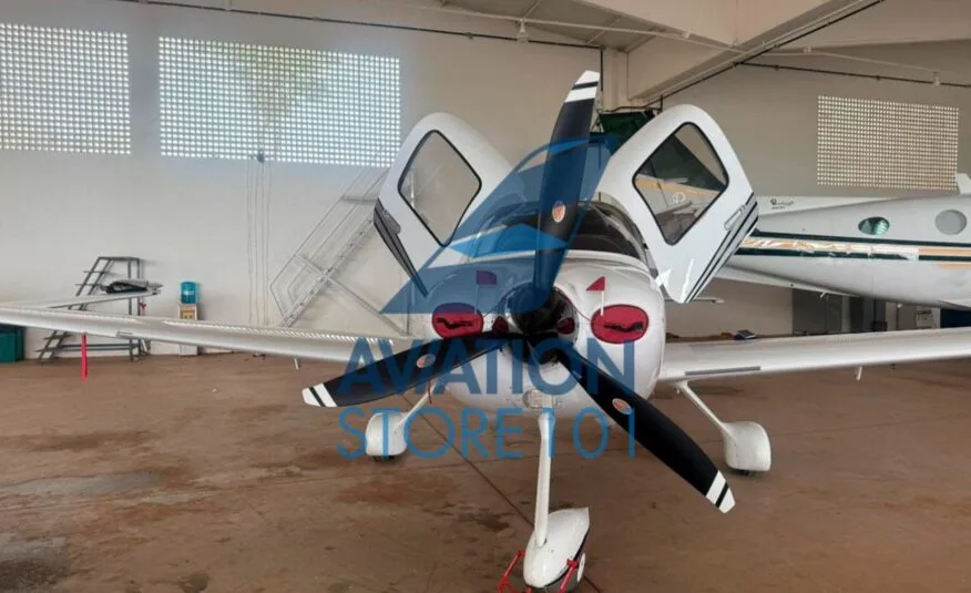 Avião Cirrus SR22 – Ano 2017 – 550 H.T.