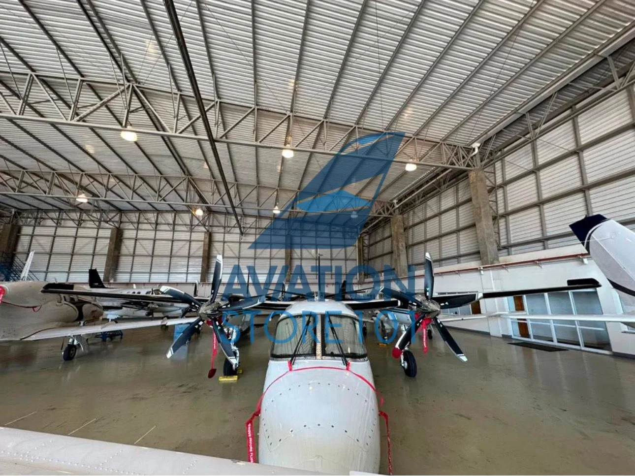 Avião Twin Commander 690A – Ano 1973 – 10.103 H.T.