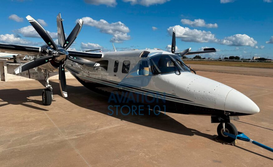 Avião Twin Commander 690A – Ano 1973 – 10.103 H.T.