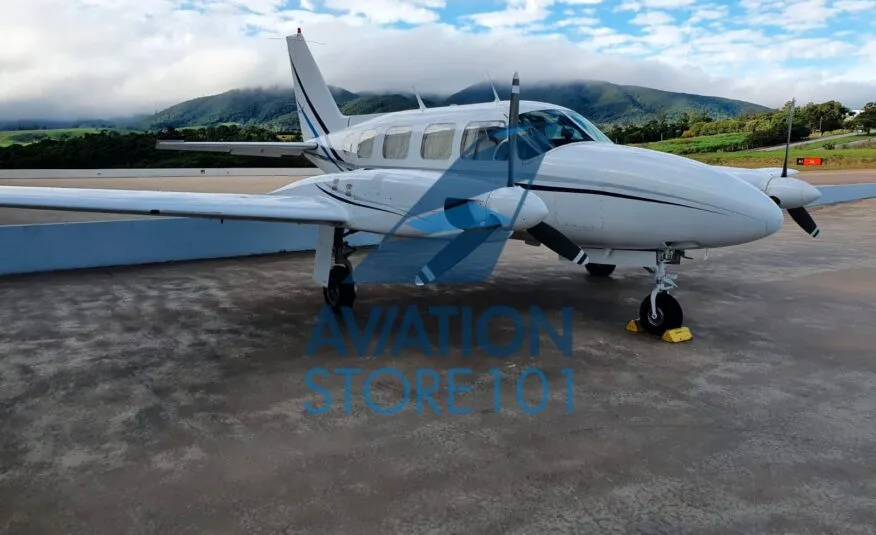 1973 Piper Navajo PA-31-310, photo 2