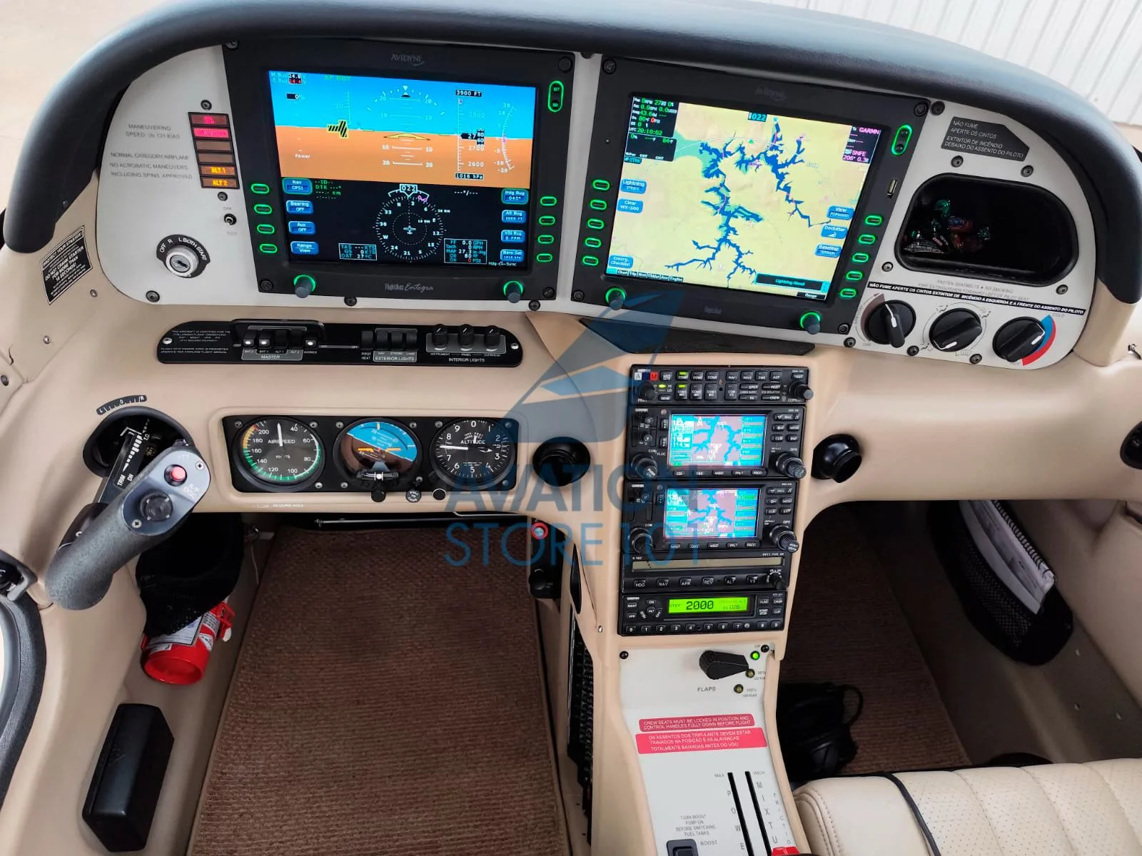 Avião Cirrus SR20 – Ano 2006 – 2.890 H.T.