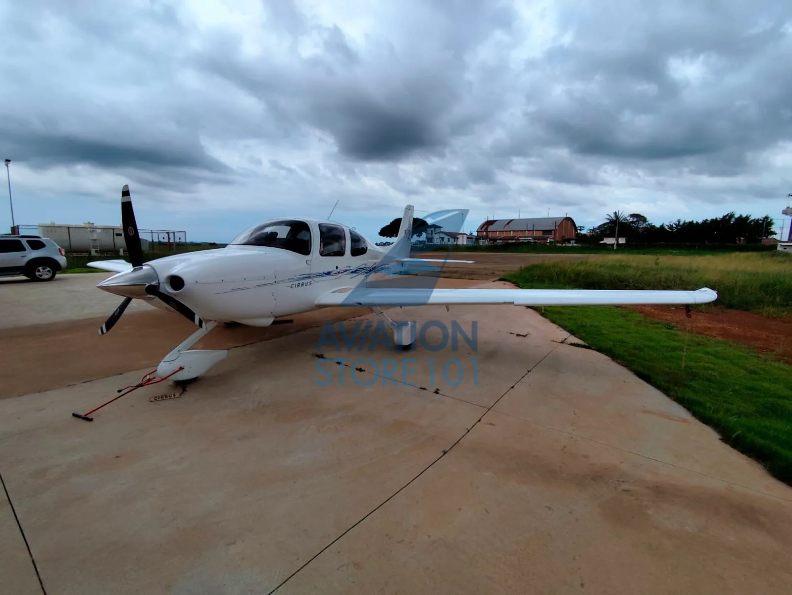 Avião Cirrus SR20 – Ano 2006 – 2.890 H.T.