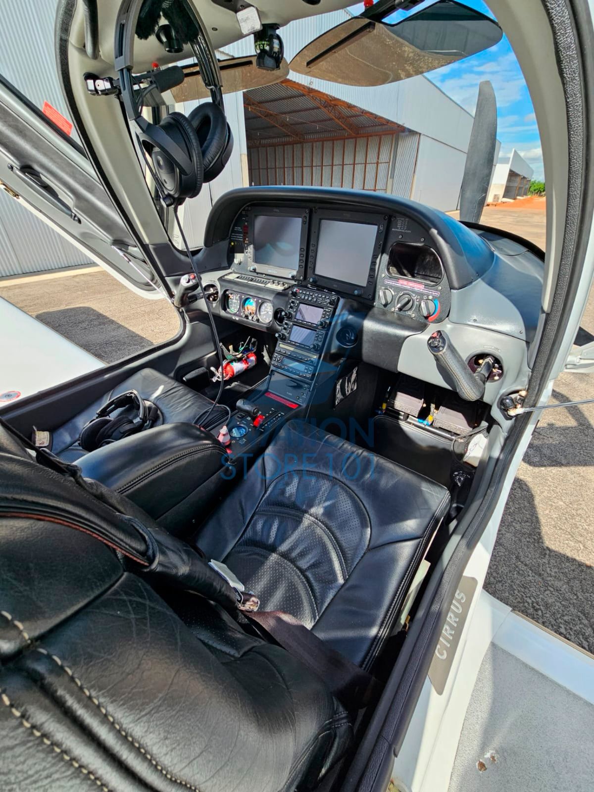 Cirrus SR22 G3 GTS – Ano 2007 – 2.470 H.T.