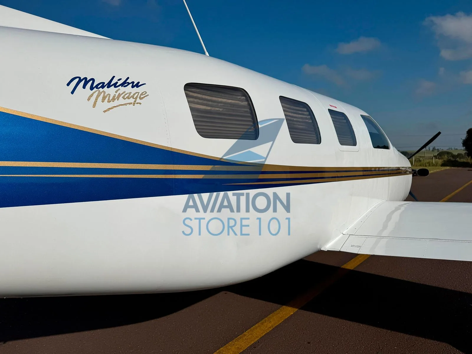 Avião Piper Jetprop DLX – Ano 1999/2015 – 2.950 H.T.