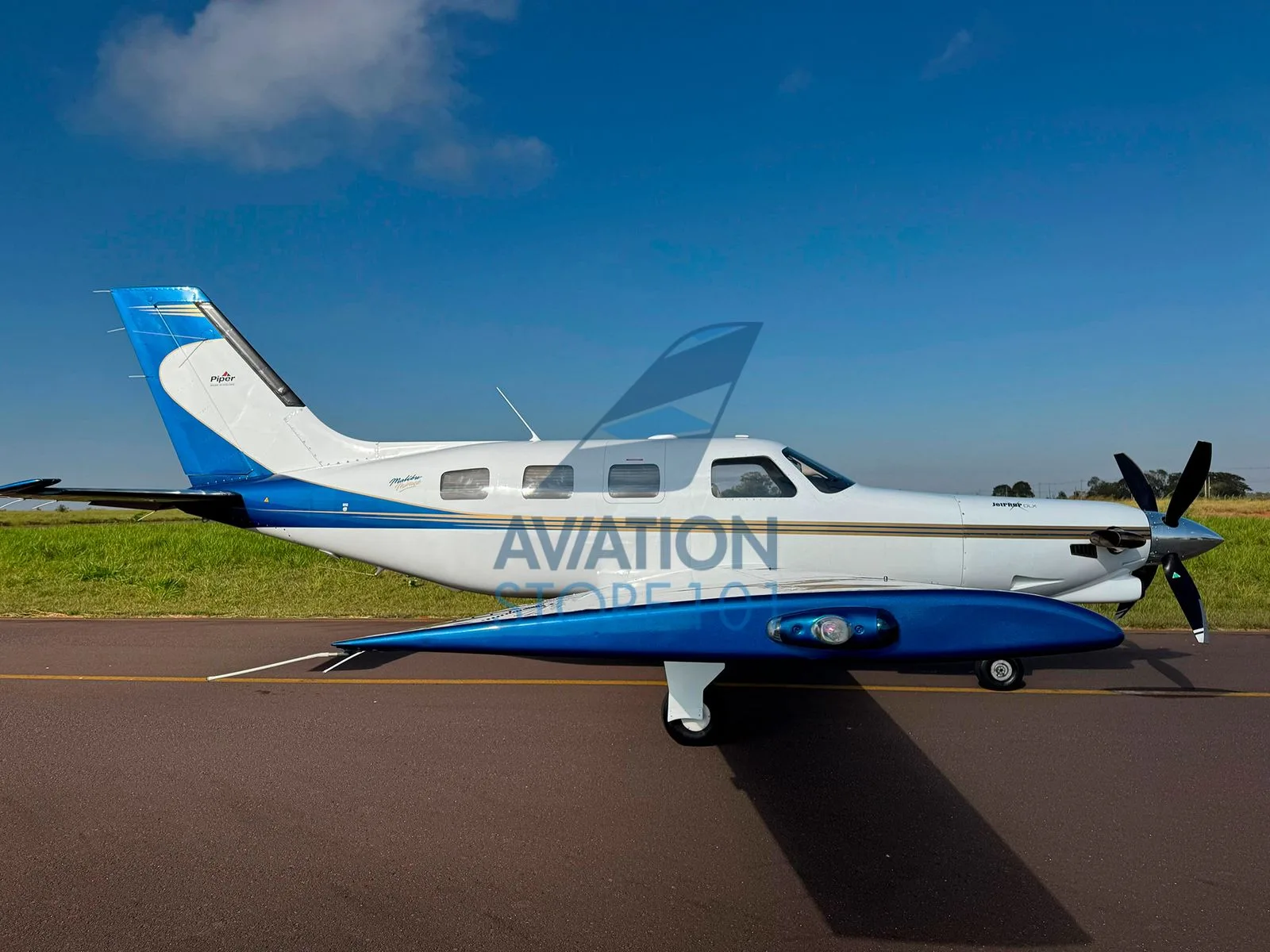 Avião Piper Jetprop DLX – Ano 1999/2015 – 2.950 H.T.