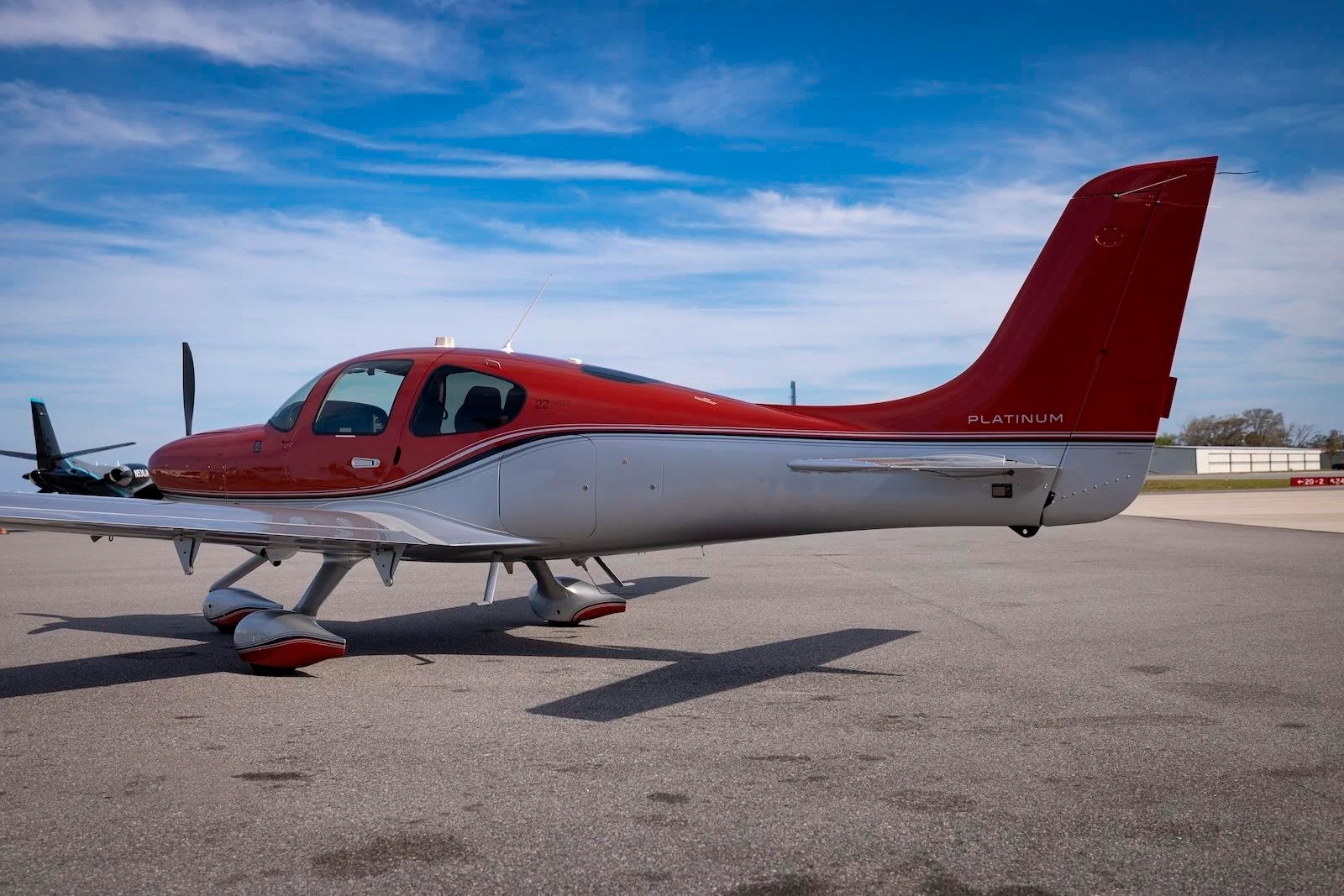 Avião Cirrus SR22 G6 – Ano 2018 – 395 H.T.