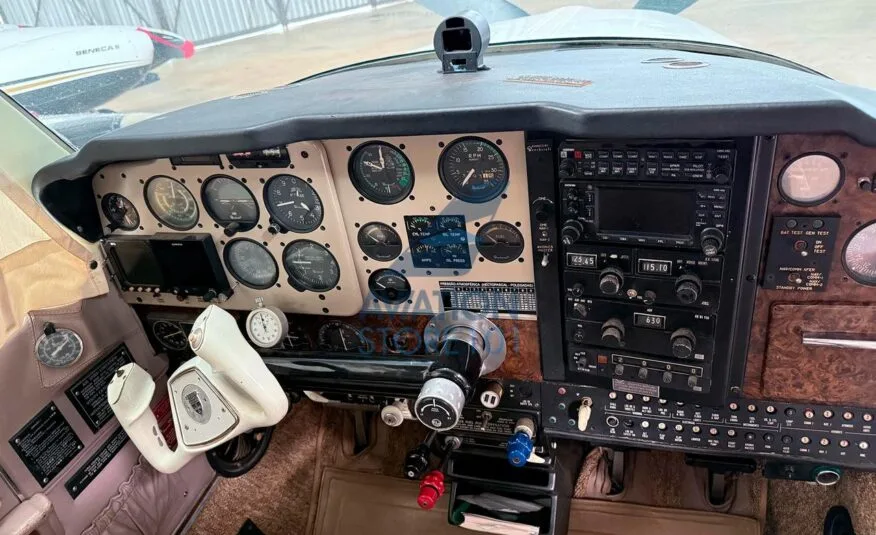 Avião Beechcraft Bonanza V35B – Ano 1974 à Venda -