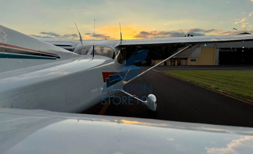 Avião Cessna 172R Skyhawk- Ano 2002 – 1.480 H.T.