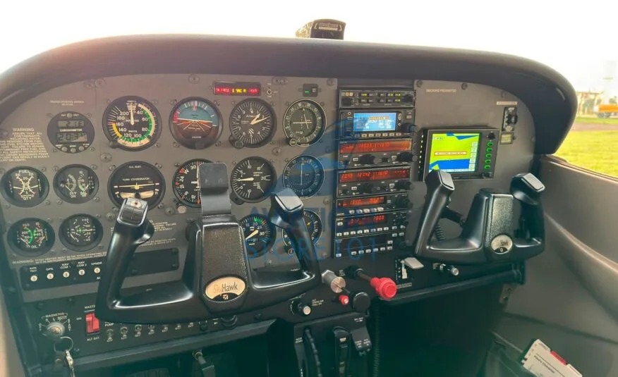Avião Cessna 172R Skyhawk- Ano 2002 – 1.480 H.T.