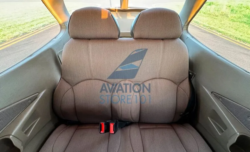 Avião Cessna 172R Skyhawk- Ano 2002 – 1.480 H.T.