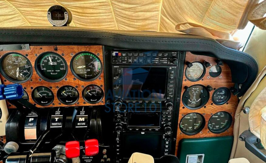 Avião Beechcraft Baron 58 – Ano 1983 – 1.250 H.T.