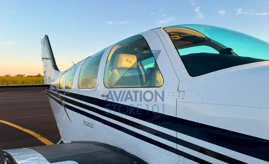 Avião Beechcraft Baron 58 – Ano 1998 – 2.400 H.T.