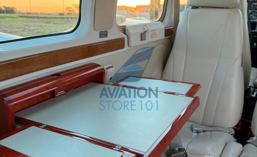 Avião Beechcraft Baron 58 – Ano 1998 – 2.400 H.T.