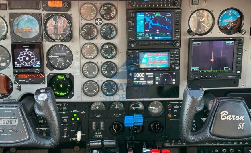 Avião Beechcraft Baron 58 – Ano 1998 – 2.400 H.T.