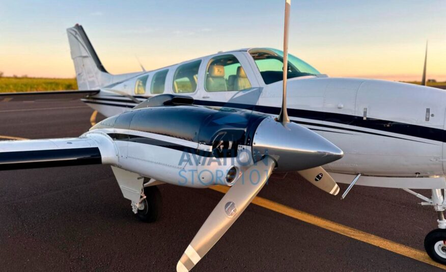 Avião Beechcraft Baron 58 – Ano 1998 – 2.400 H.T.