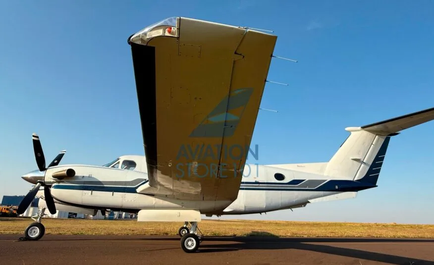 Beechcraft King Air B200 – Year 1997, photo 11